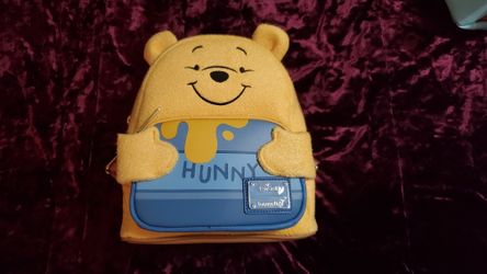Disney Winnie The Poo Hunny Tummy Loungefly 