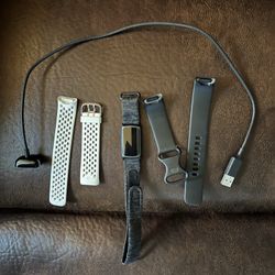 Fitbit Charge 5 with Extra Bands