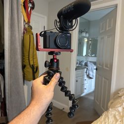 Complete Sony Vlogging Setup (Camera + Rode Mic + Joby Tripod)