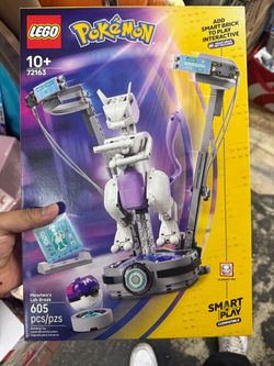 LEGO Pokémon Mewtwo's Lab Break Set 72163