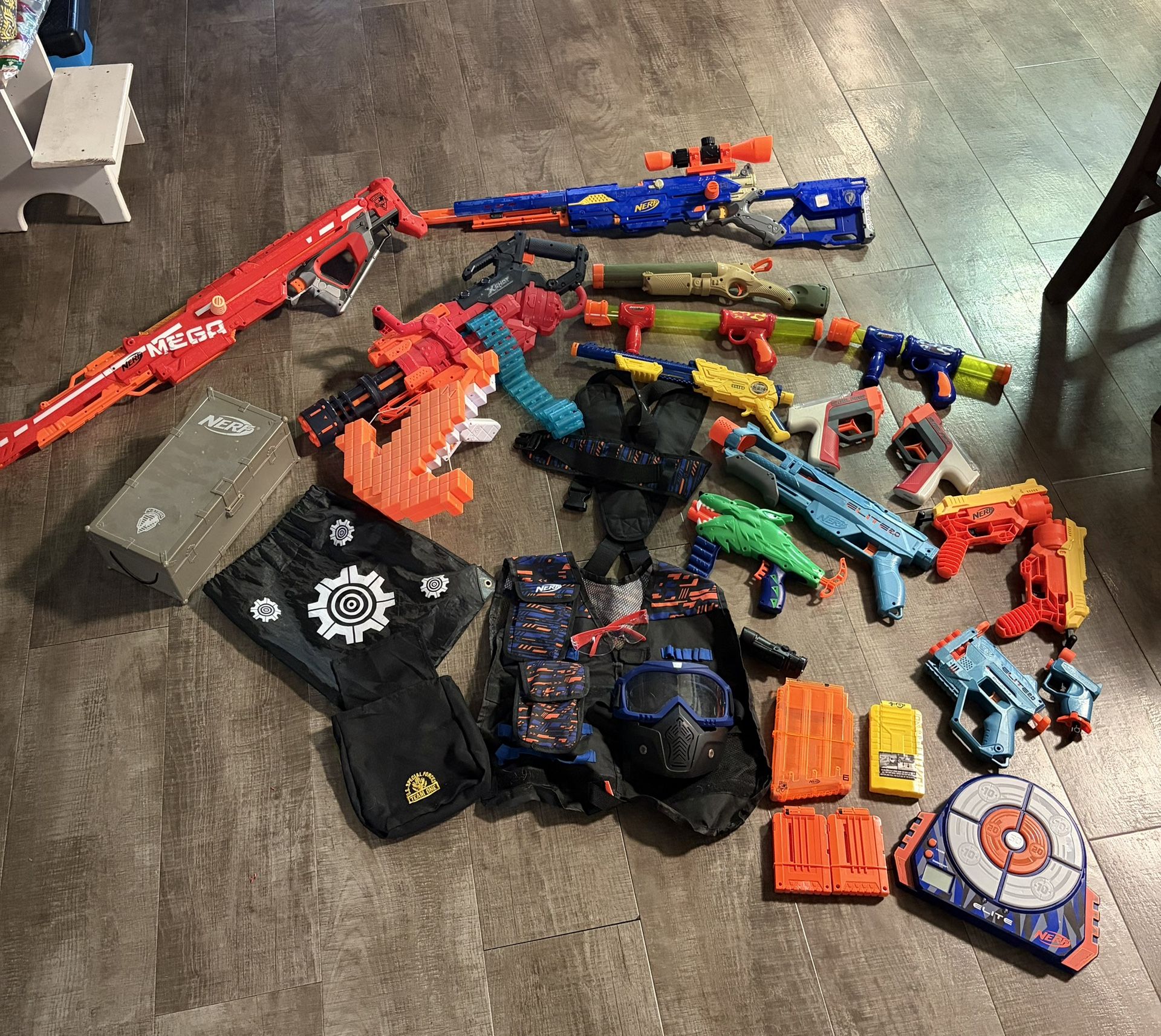 Huge Nerf Gun Lot