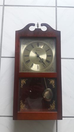 Vintage Quartz "grandfather" clock, needs work