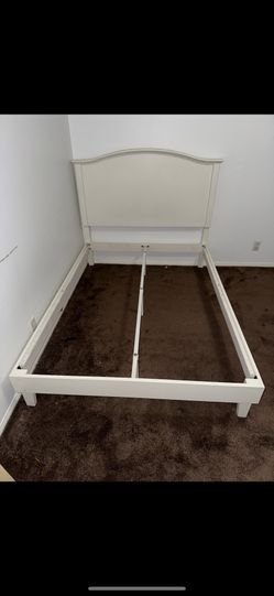 FULL SIZE BEDFRAME
