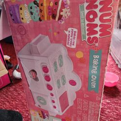 Easy Bake Oven 