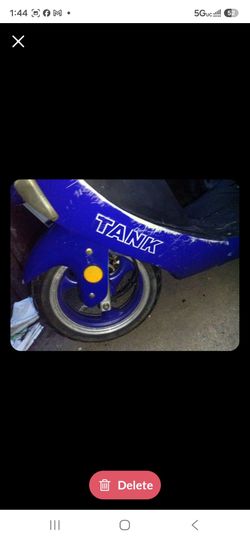 Tank 150cc moped