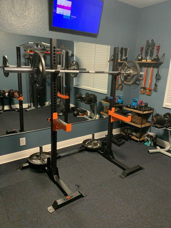 Power Lifting Stand With Safety Posts , Weight And Barbell Storage And Dips Attachment