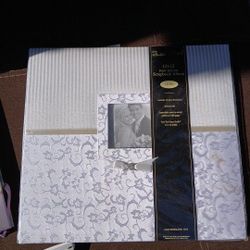 Bridal And Wedding Accessories Bundle 