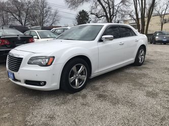 2013 Chrysler 300 S rare fully loaded