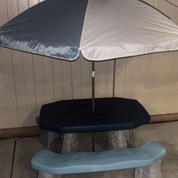 Kids Picnic Style Table With Umbrella 