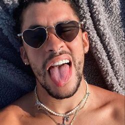 SOLO Bad Bunny Ticket 