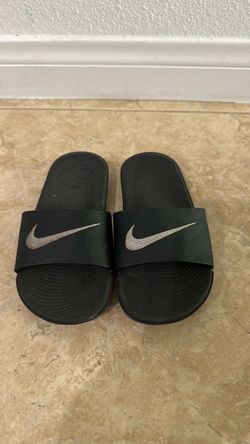 Nike slides size 13C