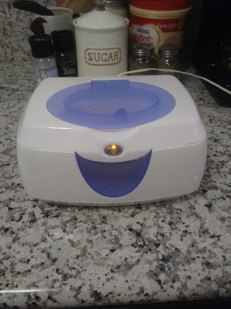 Munchkin diaper warmer
