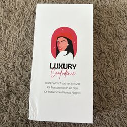 Luxury Confidence Pore Remover