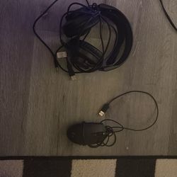 HP gaming headset and logitech gaming mouse 