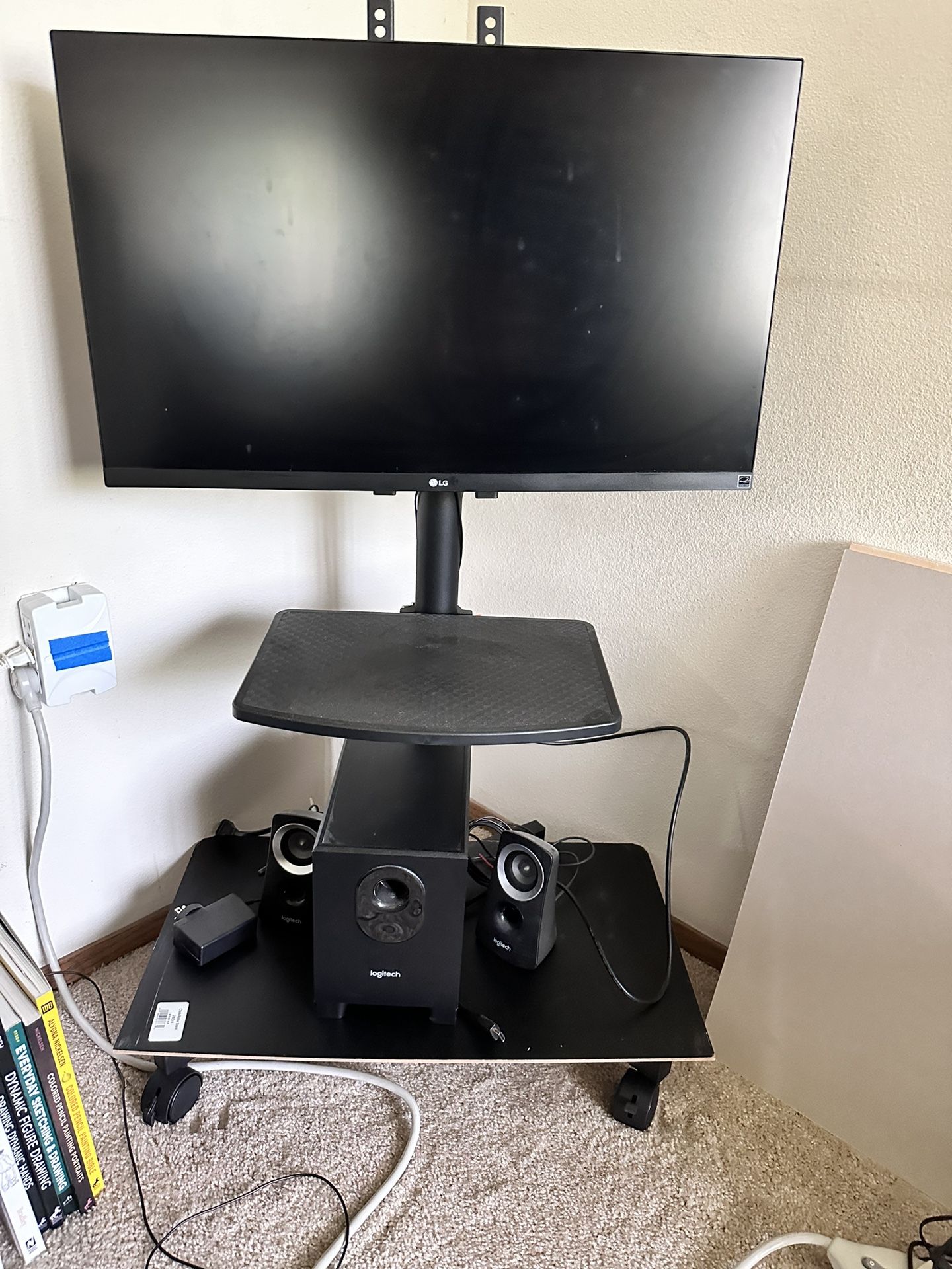 27” Lg Monitor With Mounting Stand