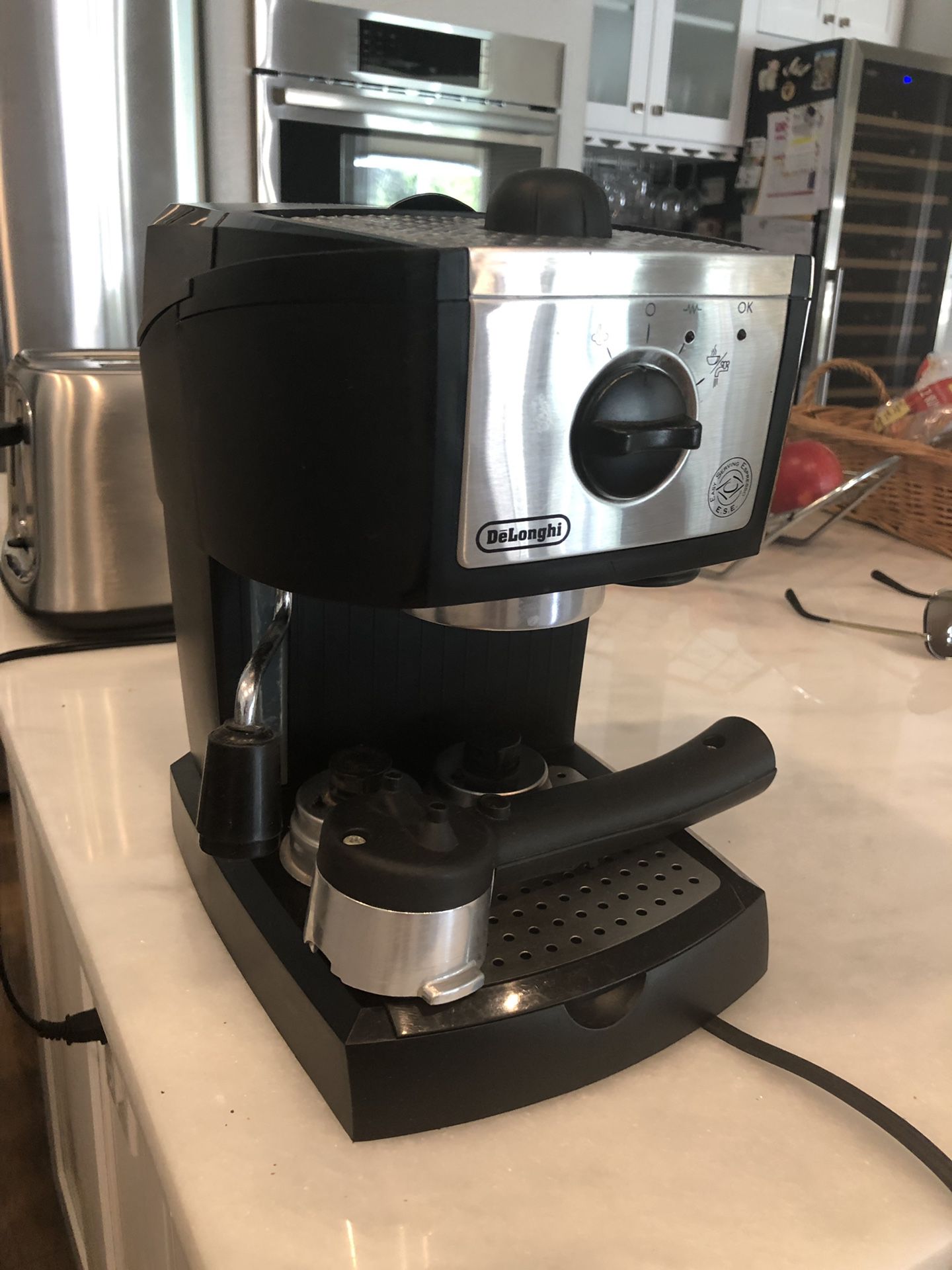 Delonghi coffee maker! Espresso machine