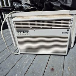 Danby 12,000 BTU Ac Unit