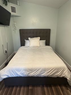Brown Queen Bed