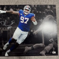 Dexter Lawrence Autograph Signed New York Giants 16x20 Photo (Beckett)
