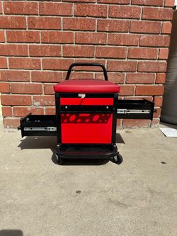 New! Mac tool creaper  seat
