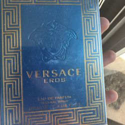 Versace Cologne 