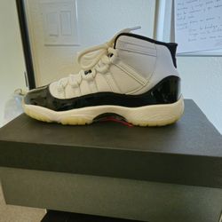 Air Jordan 11 Retro GS “Gratitude / DMP” — 5.5Y