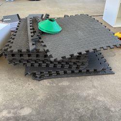 Gym Floor 50 Ft.²