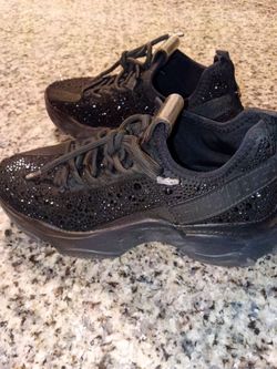 Steve Madden Maxima black rhinestones sneaker