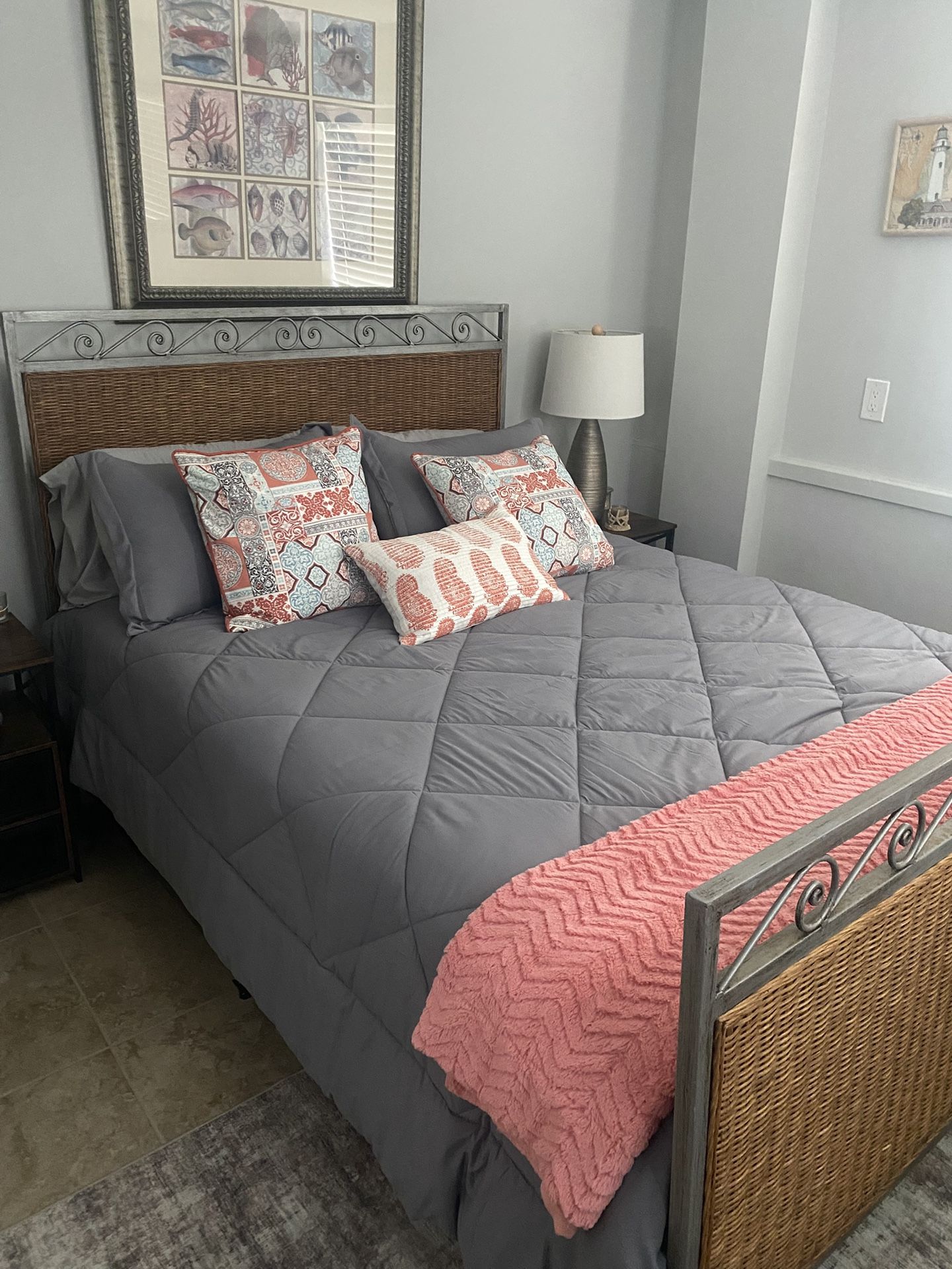 Pier One Queen Bed W/ 6 Drawer Dresser