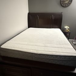 Queen Size Bed with Brand New Mattress 