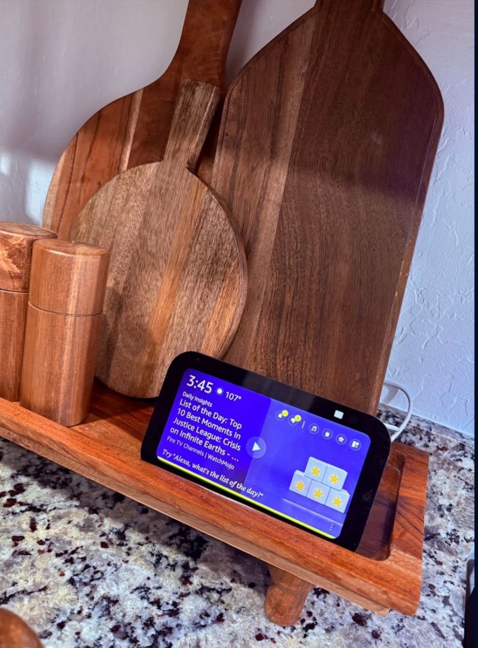 Alexa Echo 5 