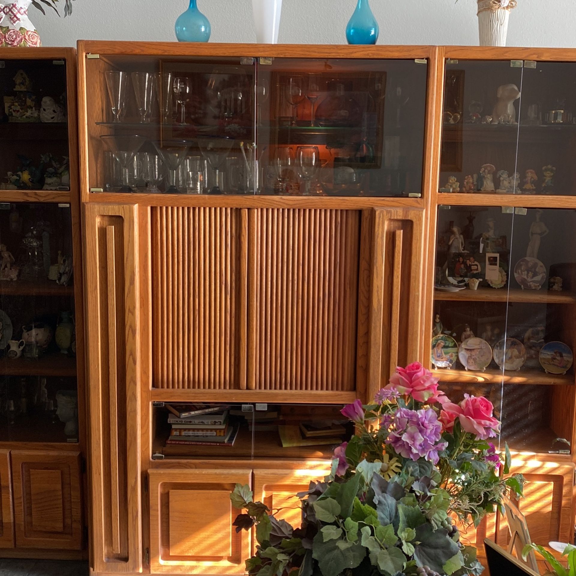 Beautiful Oak Wood Entertainment Center.