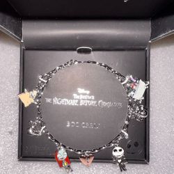 Disney The Nightmare Before Christmas Charm Bracelet (NEW)