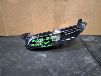 2015-2016-2017-2018-2019-2020-2021-2022-2023 CRHYSKER 300 RIGHT SIDE FOG LAMP  OEM USED #11784