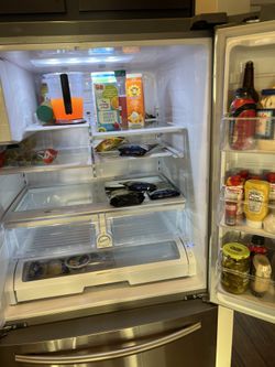 Refrigerator - Slightly Used SAMSUNG