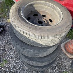 185/65R14 tires set of 4 