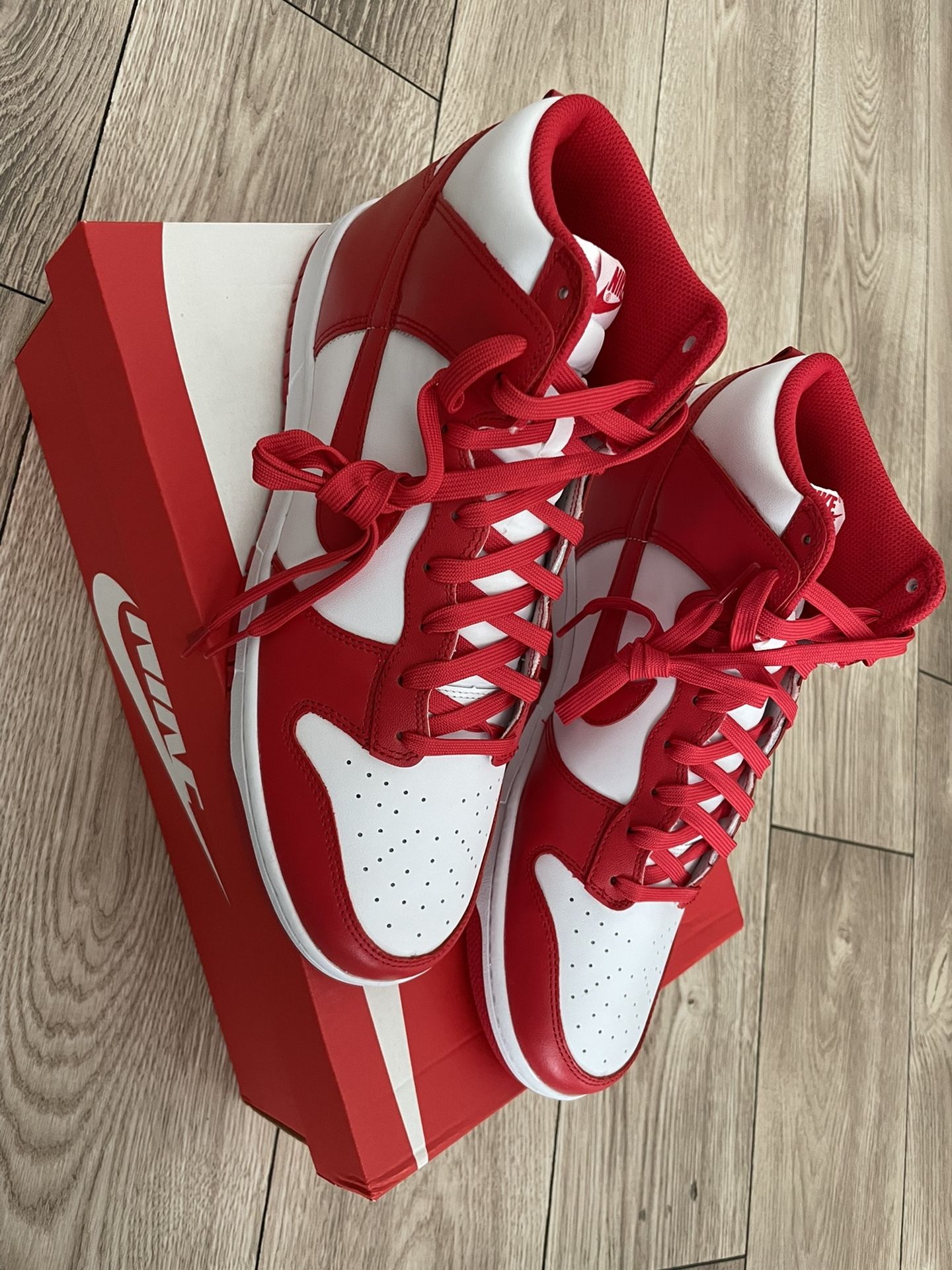 Nike Dunk High (championship )