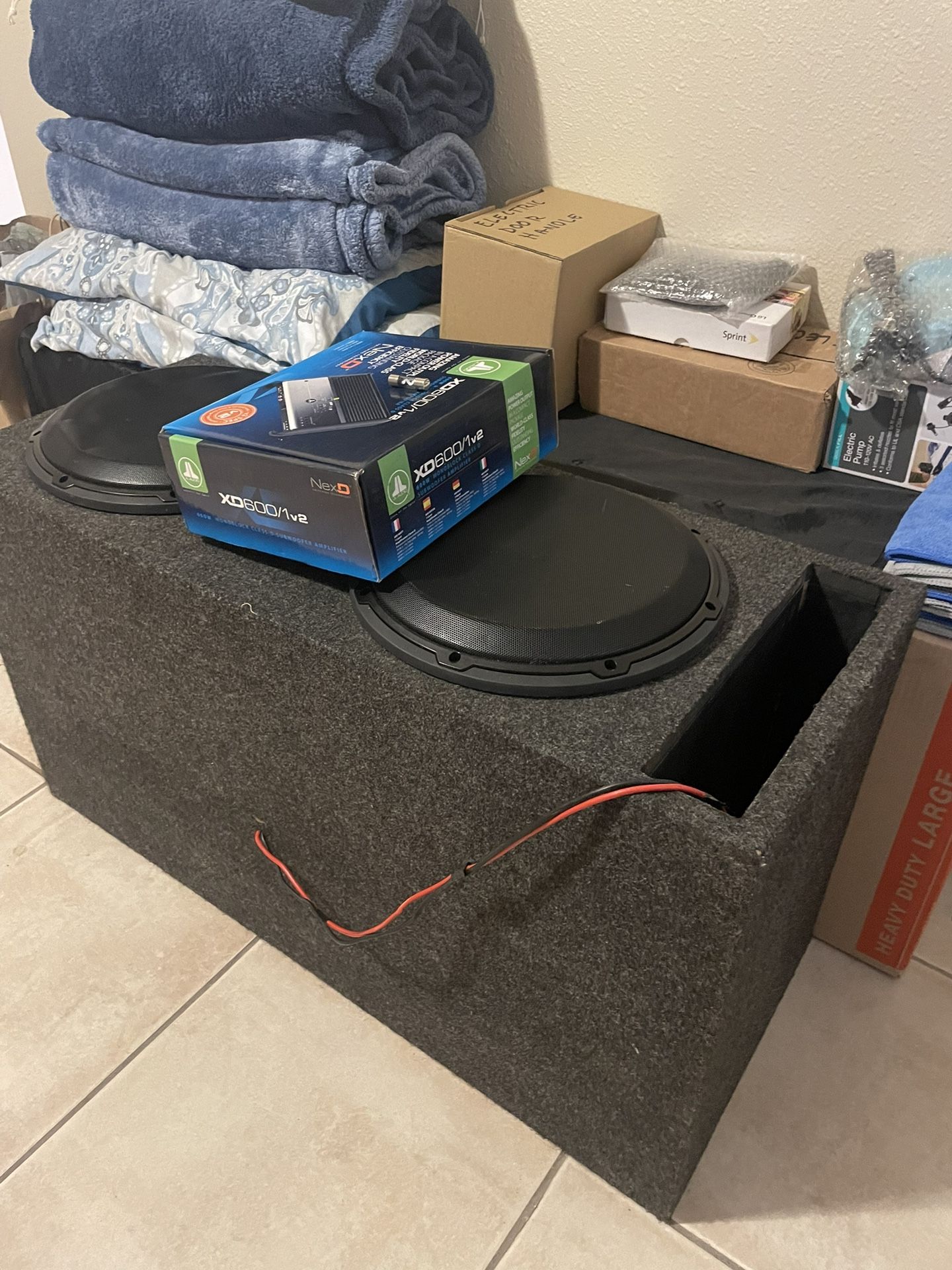 JL Audio W3 12’s x2 With Custom Box