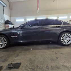 2012 BMW 750i 