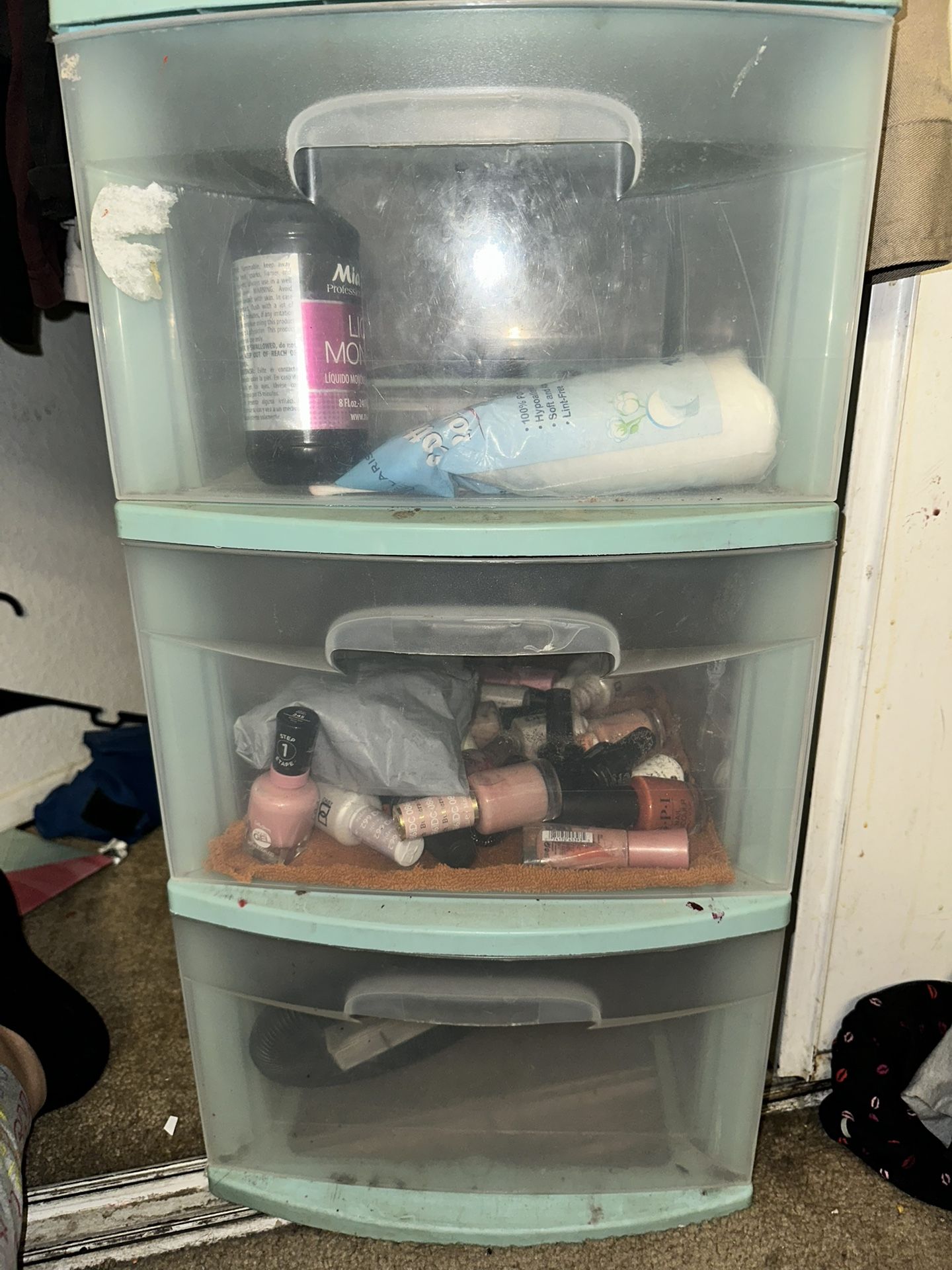 Nail Supplies