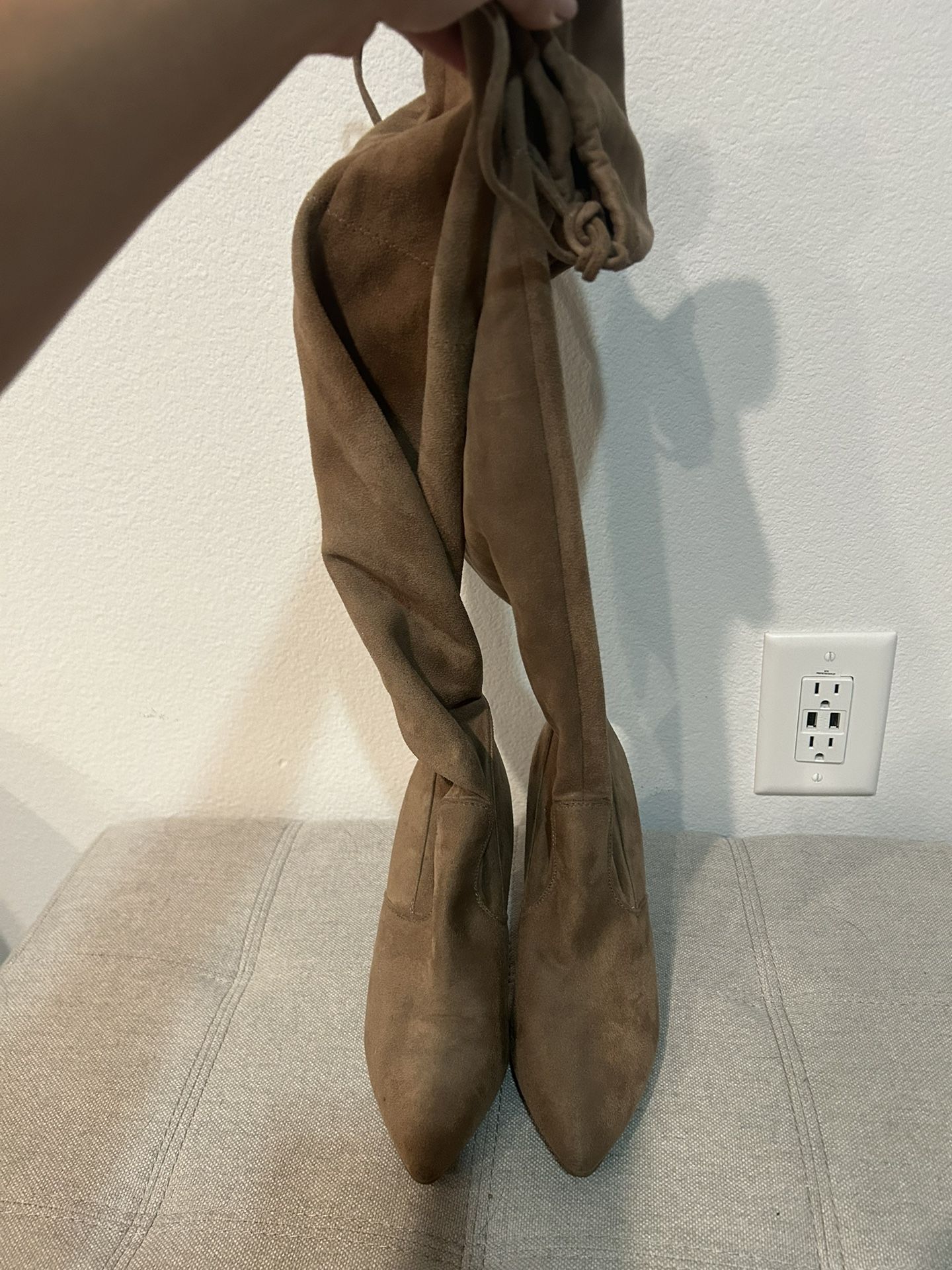 Forever 21 Thigh High Boots Size 6