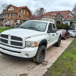 2004 Dodge Laramie 4x4