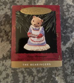 1993 Vintage Hallmark Christmas Ornament- Mama Bearinger