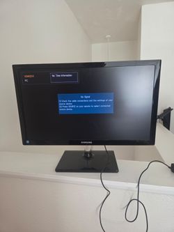 24" Samsung TV/ Monitor