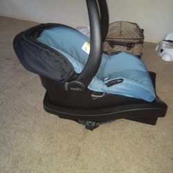 Car seat MUST GO