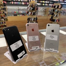 iPhone 7 UNLOCKED