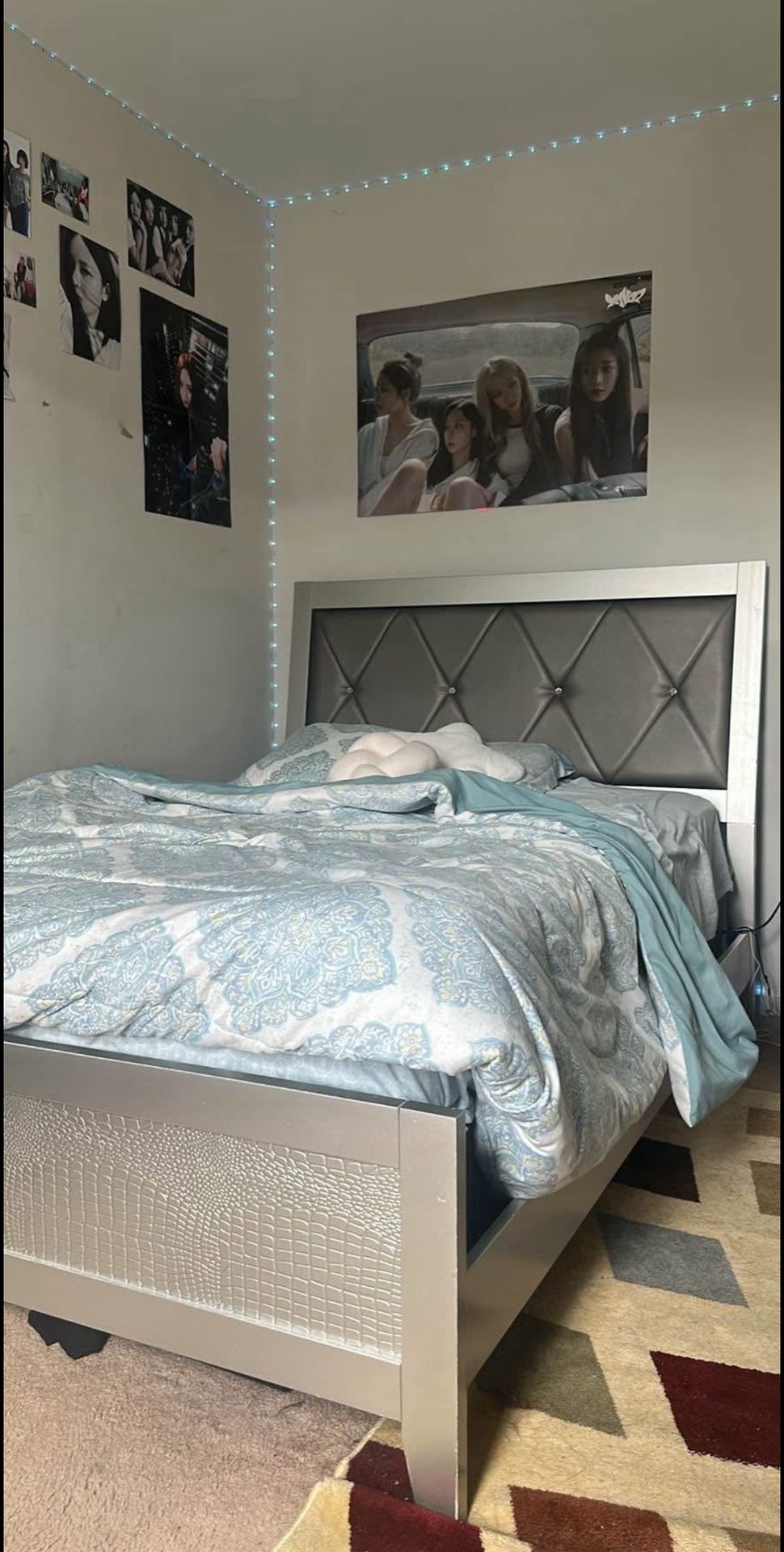 Silver/ Gray Full Bed Frame with Gem Headboard