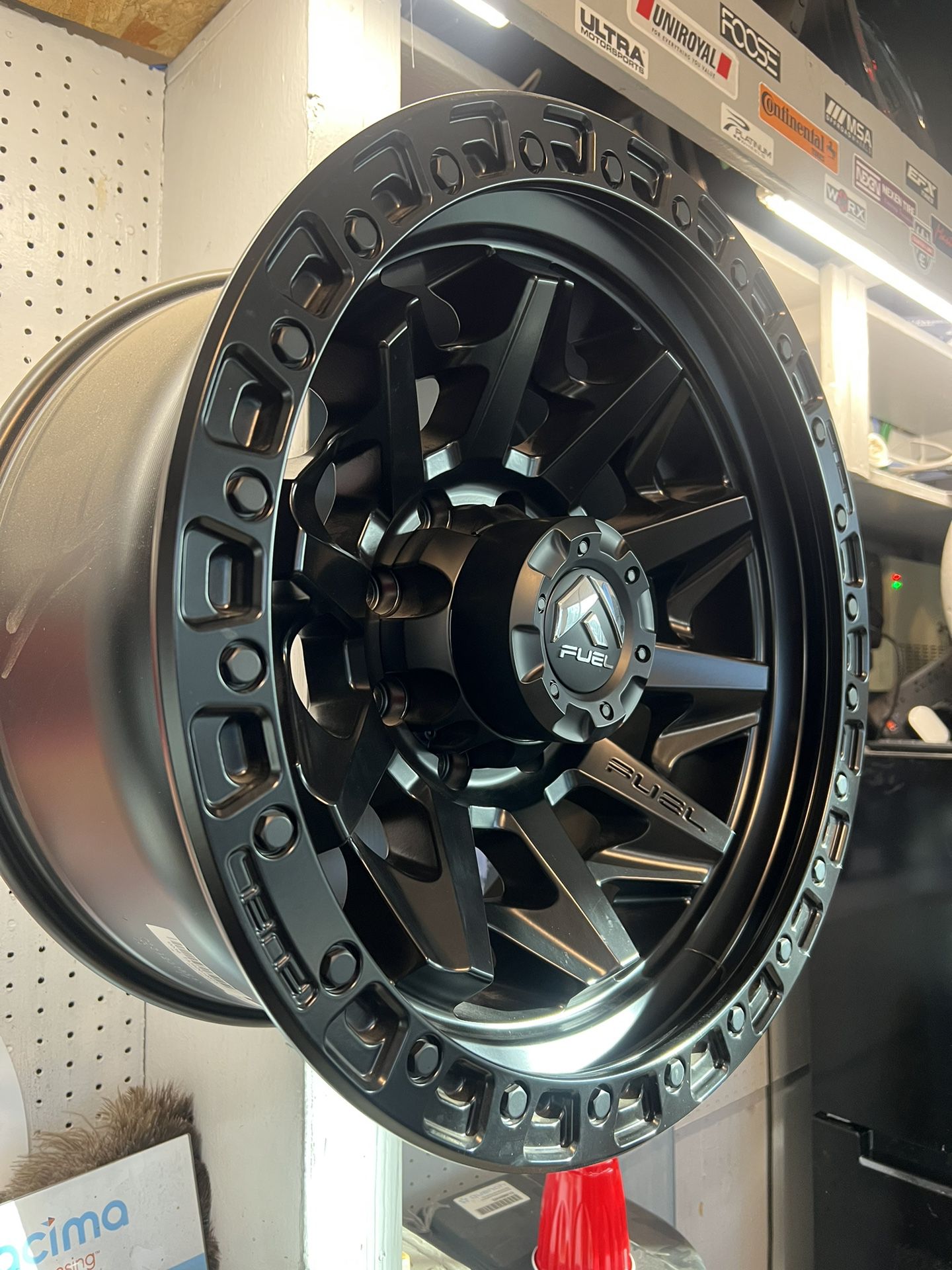20x10 FUEL COVERT MATTE BALCK WITH 33x12.50R20 12ply Tires 