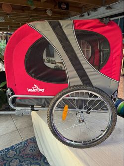 dog trailer