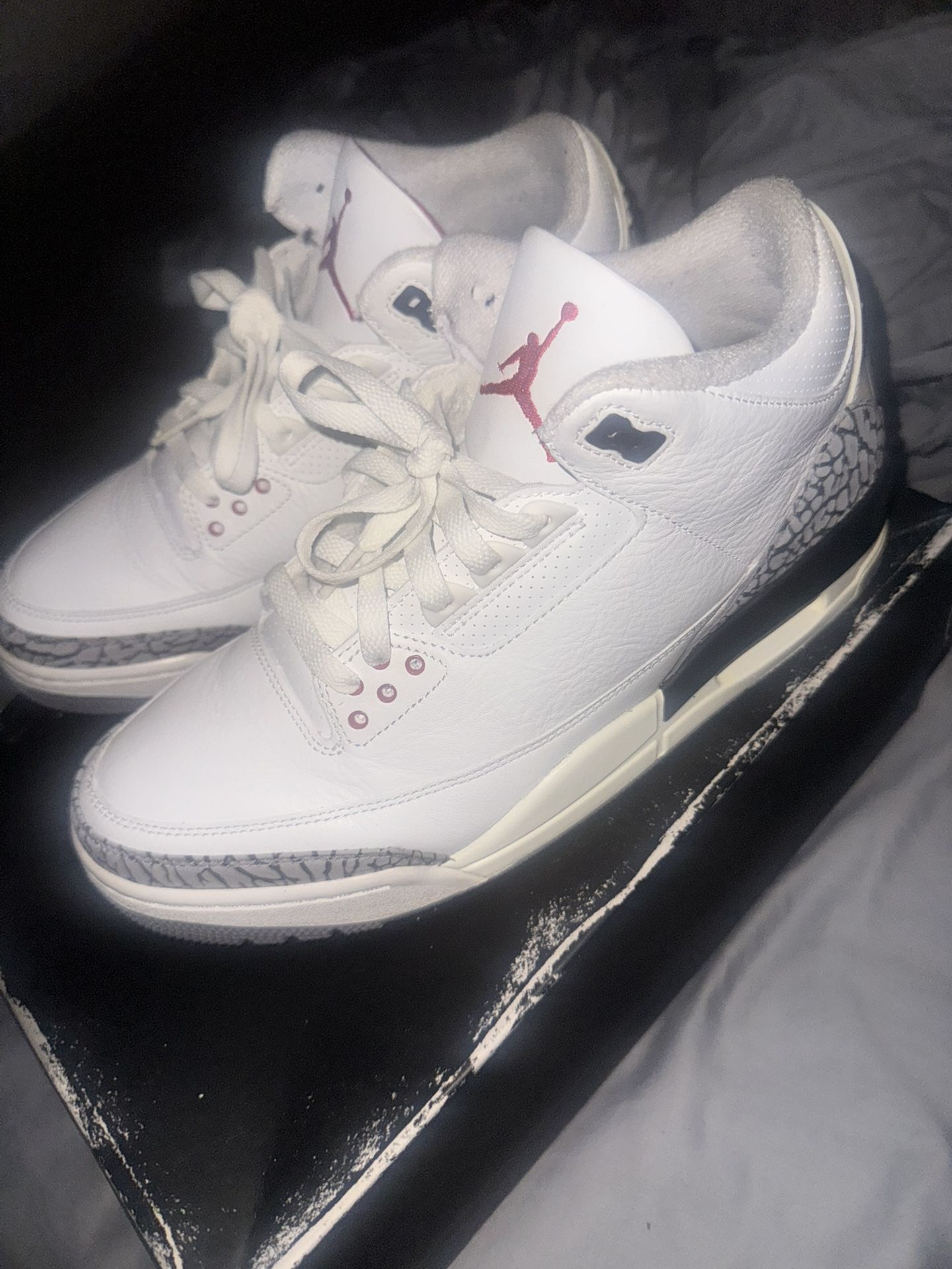 Air Jordan Retro 3 Cement 